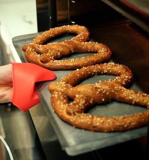 Galería Springfield Pretzels - Imagen 1